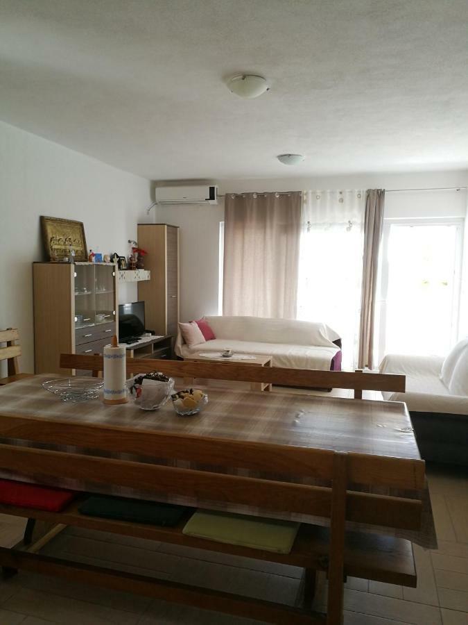 Apartments N&M Sukošan Esterno foto