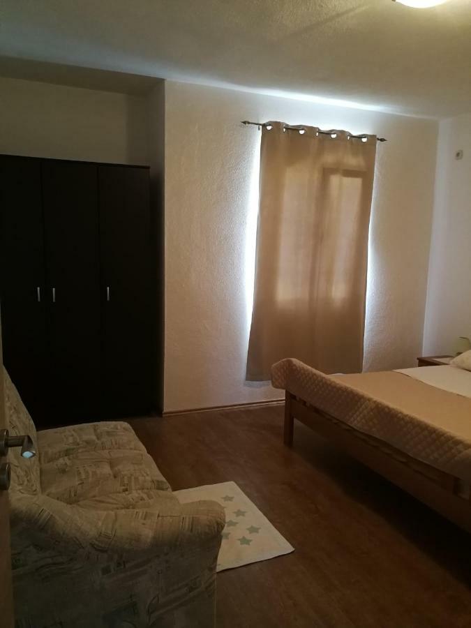 Apartments N&M Sukošan Esterno foto