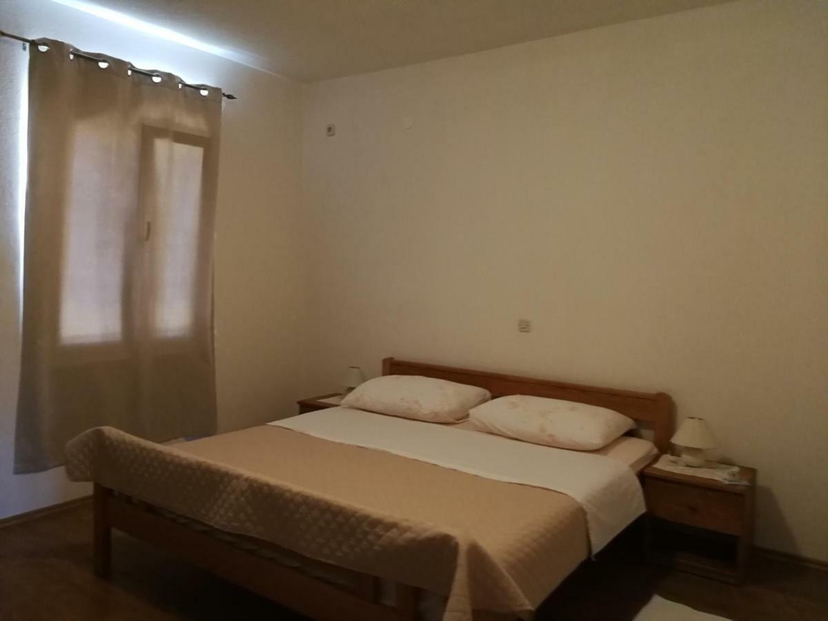 Apartments N&M Sukošan Esterno foto